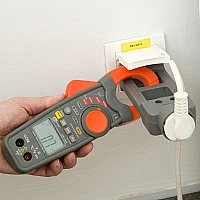 CMP-200 Клещи электроизмерительные